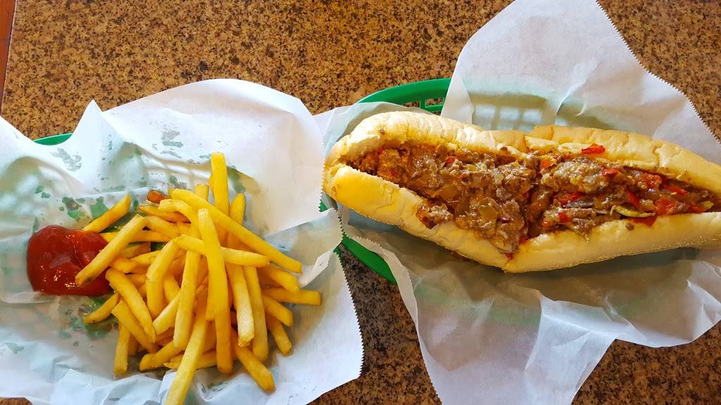 Philly Franks Steaks | restaurant | 151 S Rancho Santa Fe Rd, San Marcos, CA 92069, USA | 7605910145 OR +1 760-591-0145