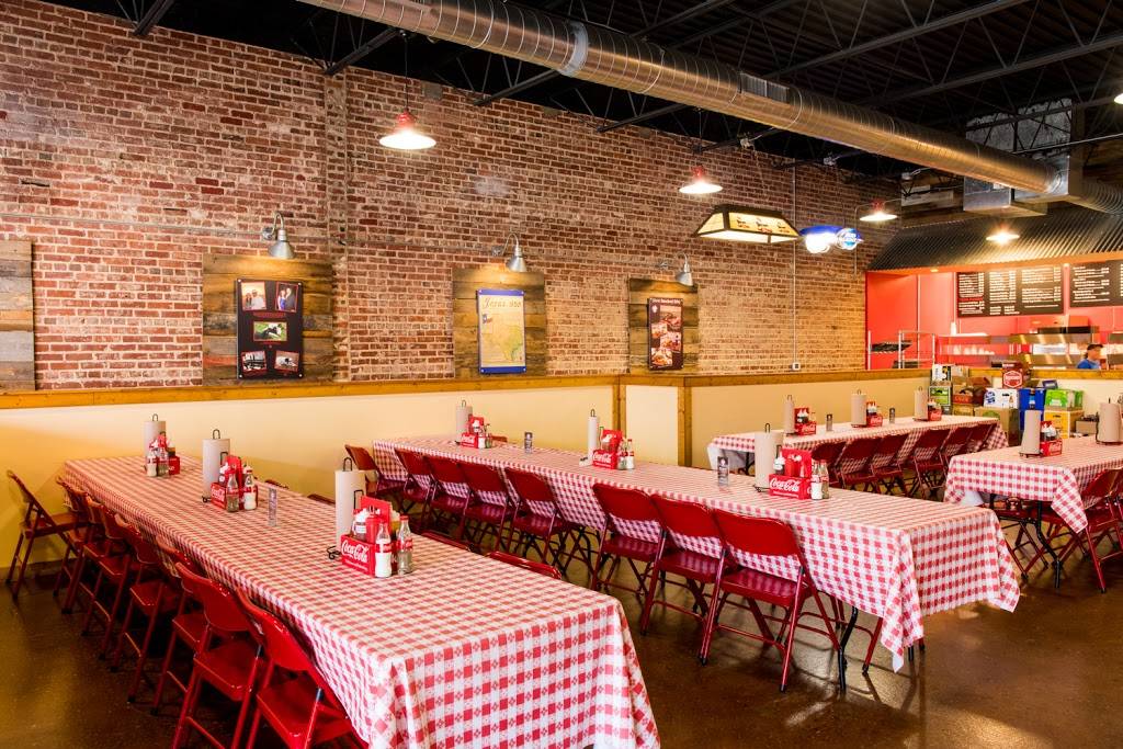 Big Tinys BBQ | restaurant | 179 N Main St, Mooresville, NC 28115, USA | 7046581409 OR +1 704-658-1409