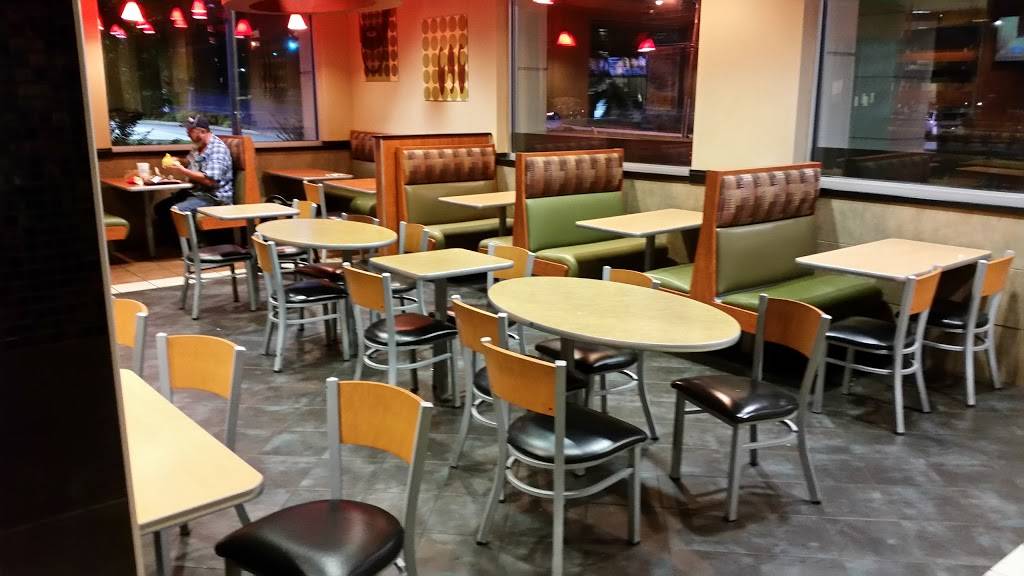 McDonalds | cafe | 825 Russ Ave, Waynesville, NC 28786, USA | 8284525368 OR +1 828-452-5368