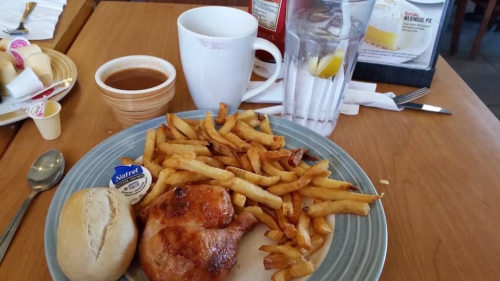 Swiss Chalet | restaurant | 28 First Commerce Dr Bldg. H, Aurora, ON L4G 0H5, Canada | 9058418558 OR +1 905-841-8558