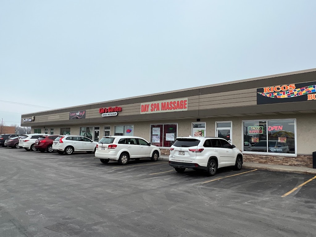 Ricos Burritos | restaurant | 113 Military Ave, Green Bay, WI 54303, USA | 9205440131 OR +1 920-544-0131