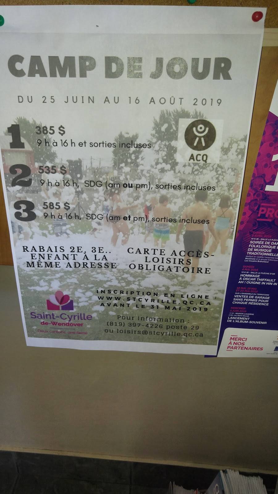 Marathon Cantine | restaurant | 2090 Route 122, Saint-Cyrille-de-Wendover, QC J1Z 1B8, Canada | 8194742611 OR +1 819-474-2611