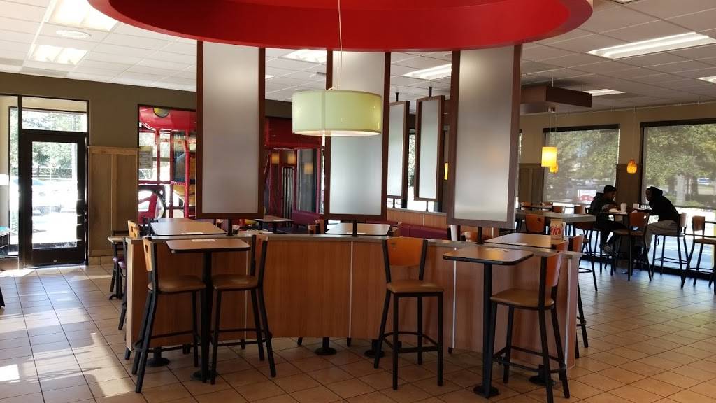 Chick-fil-A | restaurant | 19220 W Lake Houston Pkwy, Humble, TX 77346, USA | 2818529808 OR +1 281-852-9808