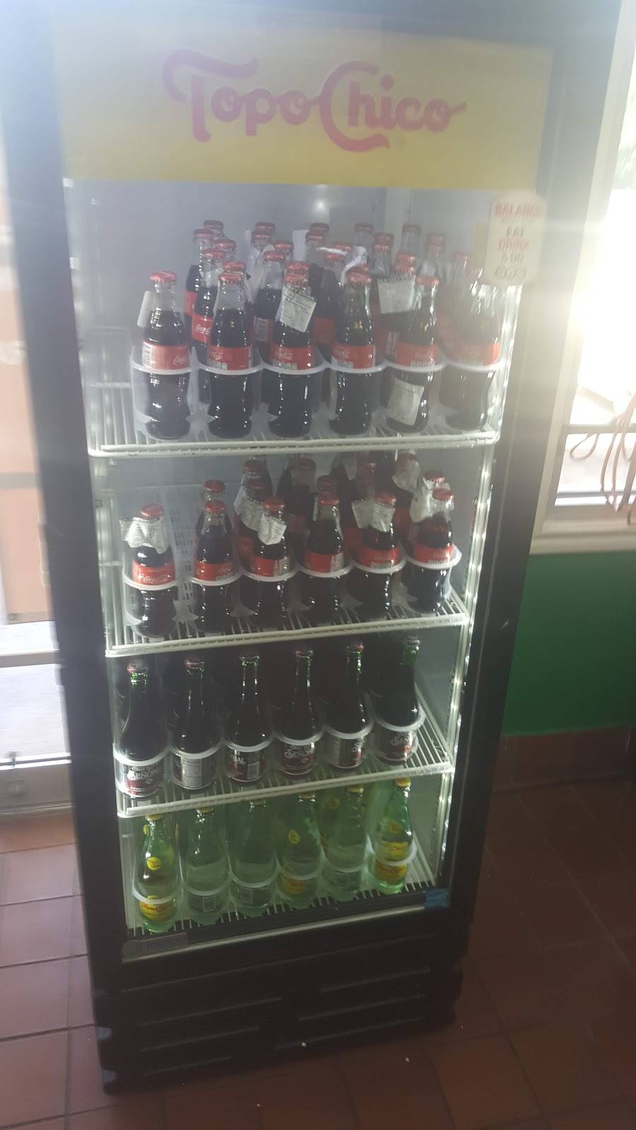 Tortilleria La Nueva-Zacatecas | restaurant | 4241 McCart Ave, Fort Worth, TX 76115, USA | 8179210440 OR +1 817-921-0440