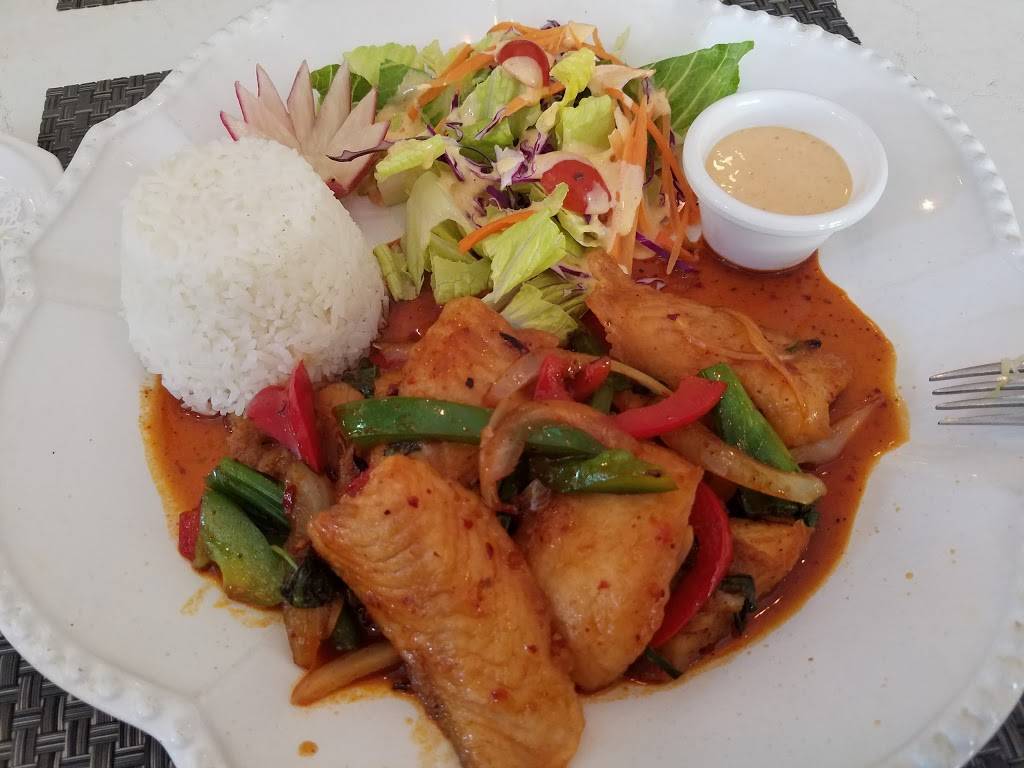 Ruan Thai Cuisine | restaurant | 26 Towne Dr, Bluffton, SC 29910, USA | 8437579479 OR +1 843-757-9479
