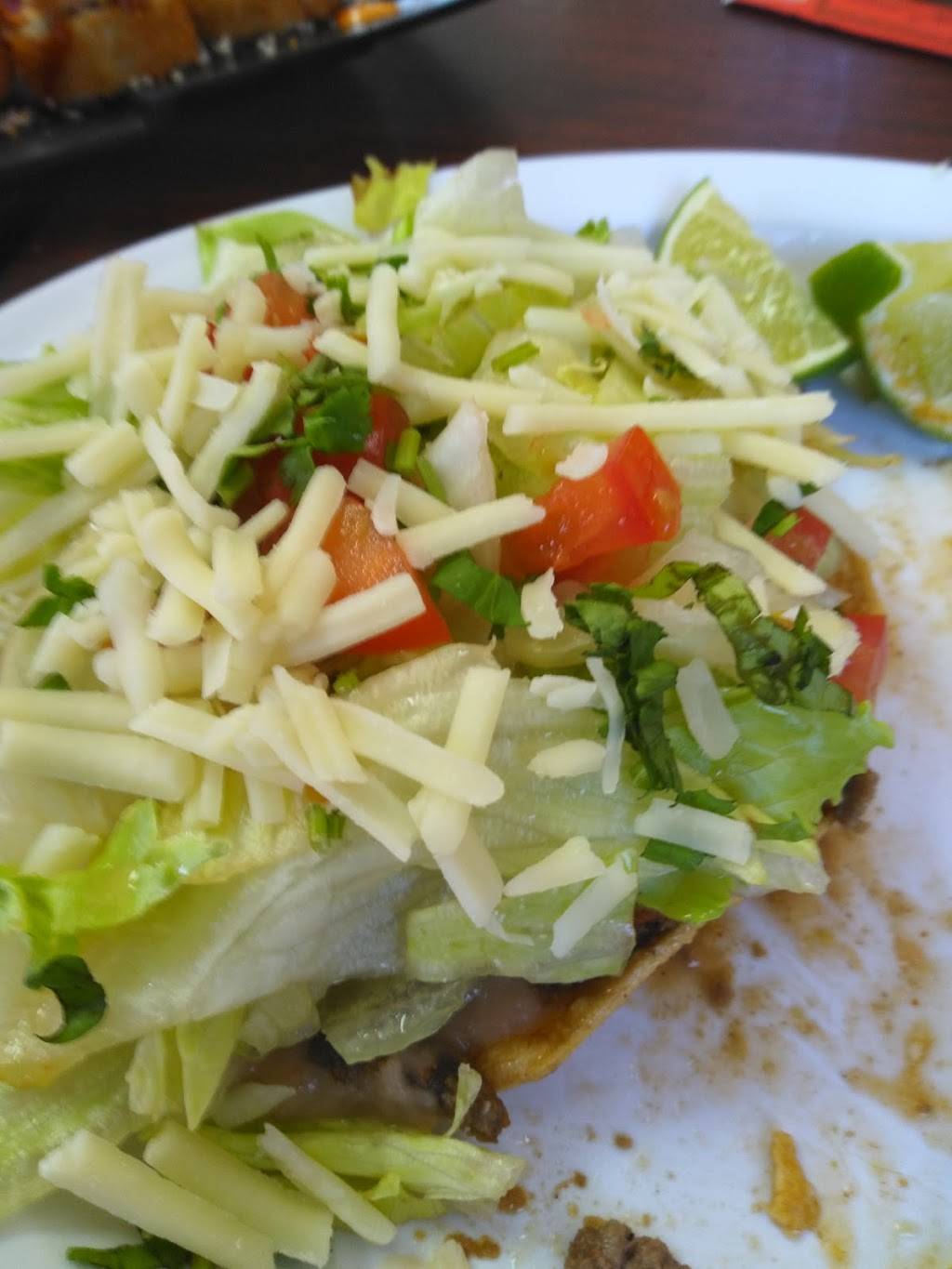 La Carreta Mexican Restaurant | restaurant | 302 N Fresno St, Fresno, CA 93701, USA | 5594493331 OR +1 559-449-3331