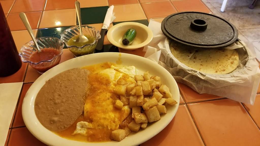 Apetitos Mexican Restaurant | restaurant | 1615 Meadow Way Dr, San Antonio, TX 78227, USA | 2106758020 OR +1 210-675-8020