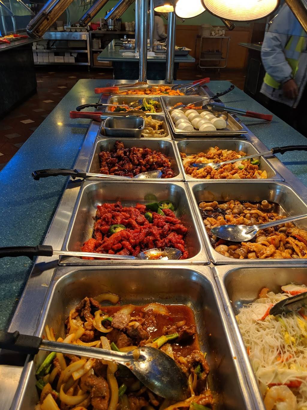 International Buffet | restaurant | 901 E Euclid Ave, Des Moines, IA 50316, USA | 5152888889 OR +1 515-288-8889