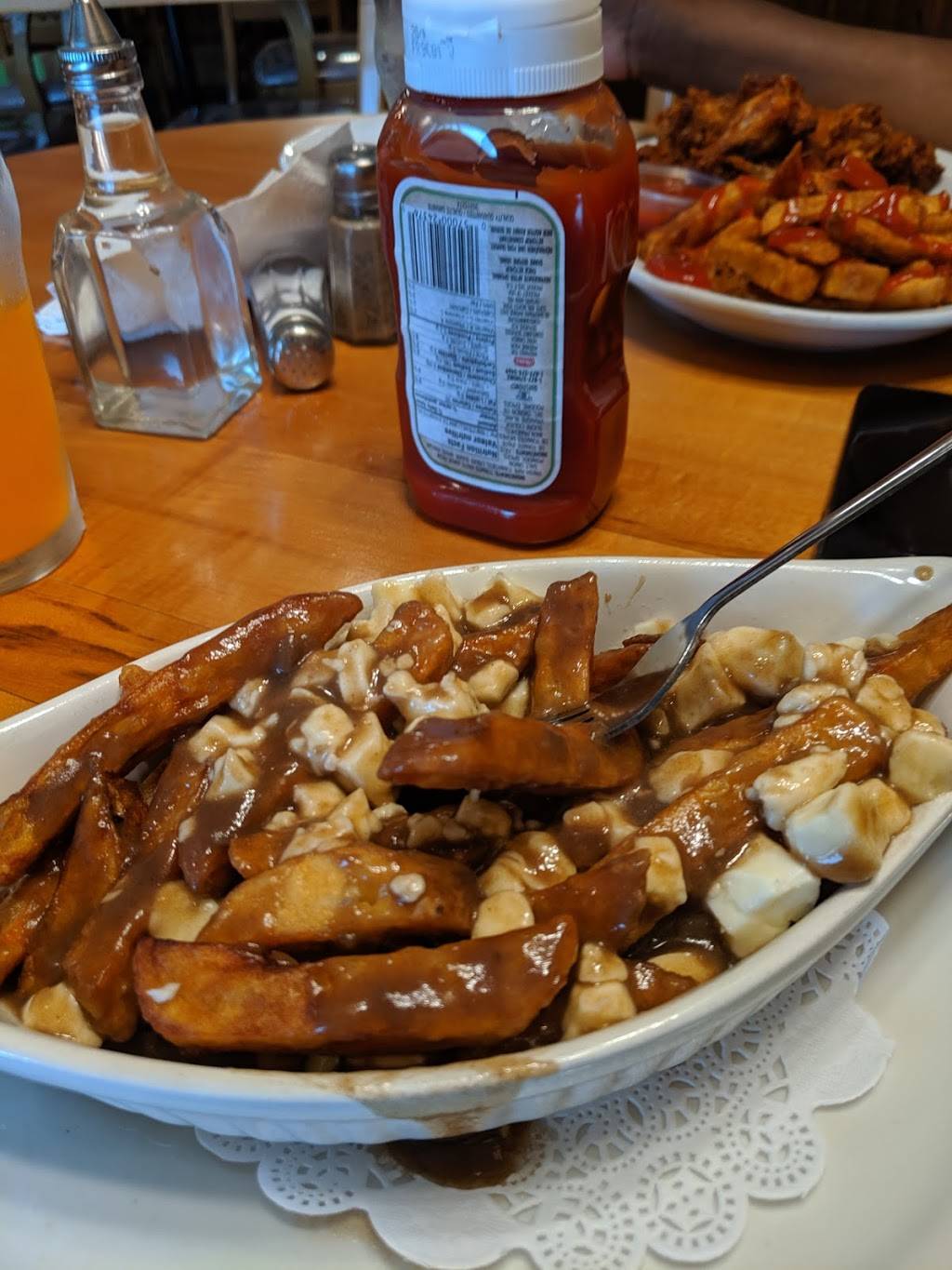 Lunergans Pub & Eatery | restaurant | 1661 Montreal Rd, Gloucester, ON K1J 9B7, Canada | 6137451414 OR +1 613-745-1414