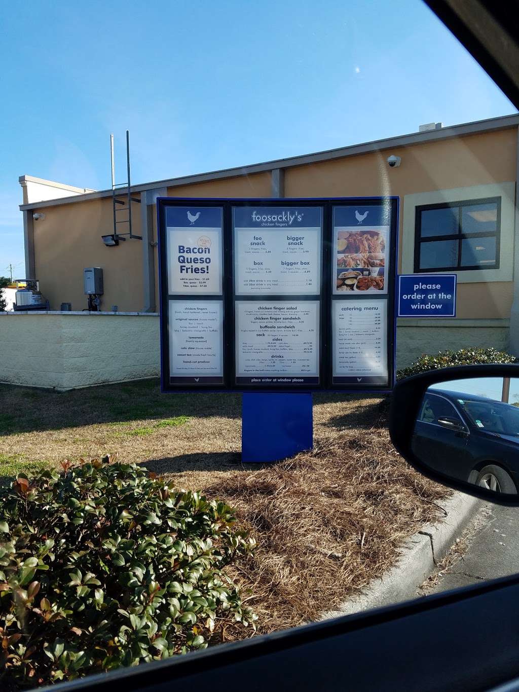 foosacklys - Dauphin Street | restaurant | 3020 Dauphin St, Mobile, AL 36606, USA | 2514792000 OR +1 251-479-2000