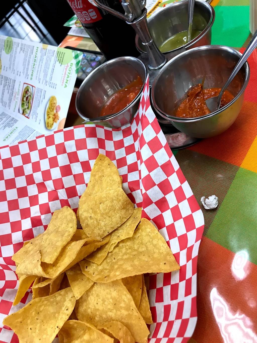 Adamarys Restaurante Y Pupuseria | restaurant | 3100 Central Ave, Charlotte, NC 28205, USA | 7045355573 OR +1 704-535-5573