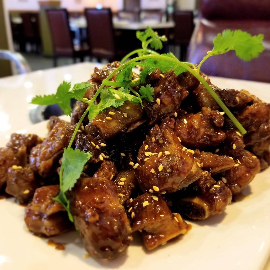 House of Fortune | restaurant | 2407 S Wentworth Ave, Chicago, IL 60616, USA | 3122250880 OR +1 312-225-0880