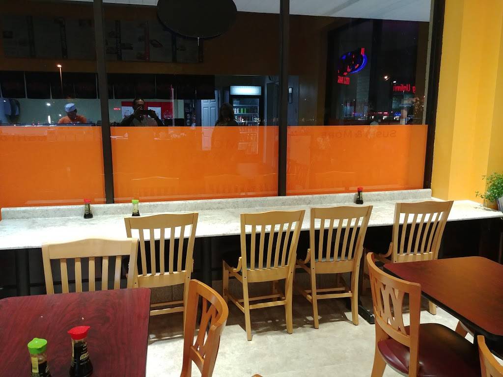 Moga Sushi | restaurant | 1098 S Roselle Rd, Schaumburg, IL 60193, USA | 8473800802 OR +1 847-380-0802