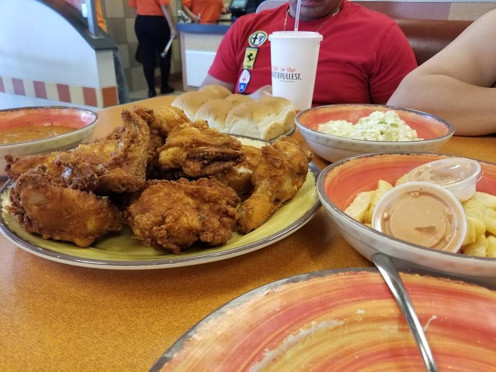 Pollo Campero | restaurant | 7913 Sudley Rd, Manassas, VA 20109, USA | 7033681824 OR +1 703-368-1824