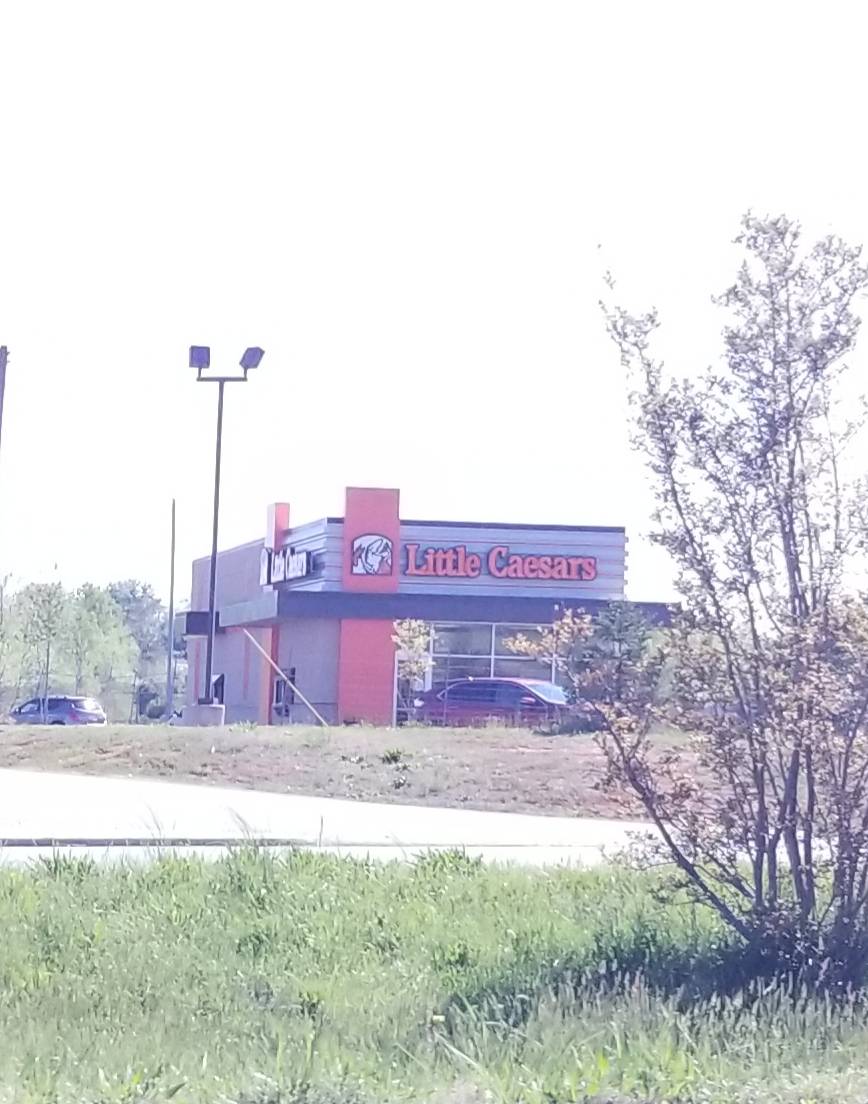 Little Caesars Pizza | meal takeaway | 1762 College Ave, Forest City, NC 28043, USA | 8282879888 OR +1 828-287-9888