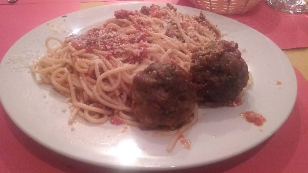 Trattoria Sapori | restaurant | 39261 Proctor Blvd, Sandy, OR 97055, USA | 5036684000 OR +1 503-668-4000