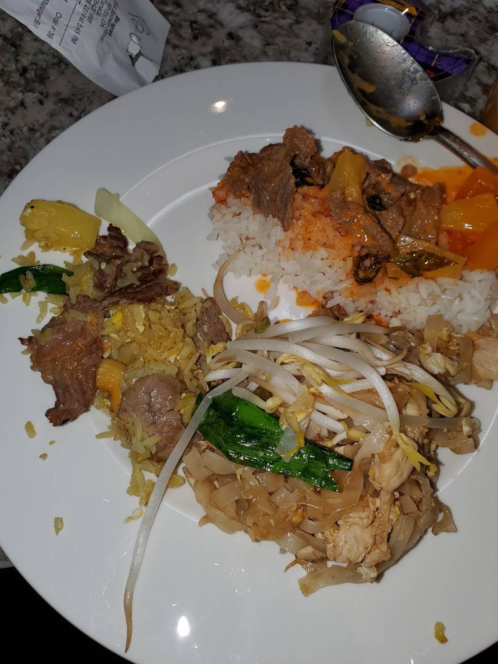 Bangrak Thai Street Food | restaurant | 53A Baldwin St, Brooklin, ON L1M 1A2, Canada | 9054251885 OR +1 905-425-1885