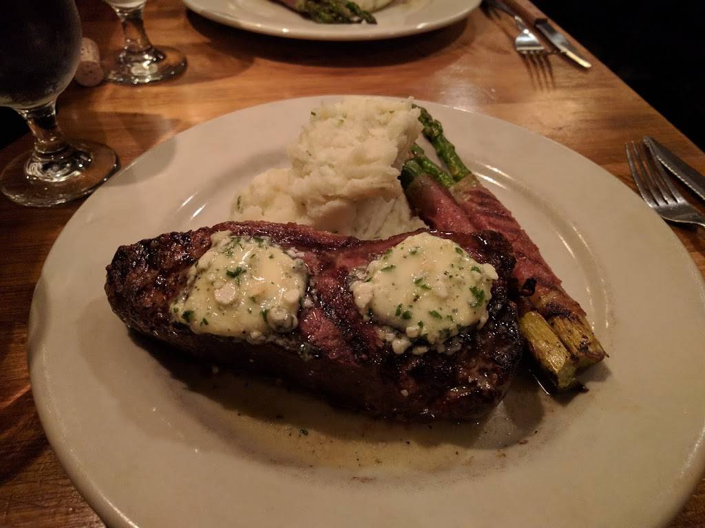 Caminito Steakhouse | restaurant | 7 Old S St, Northampton, MA 01060, USA | 4133876387 OR +1 413-387-6387