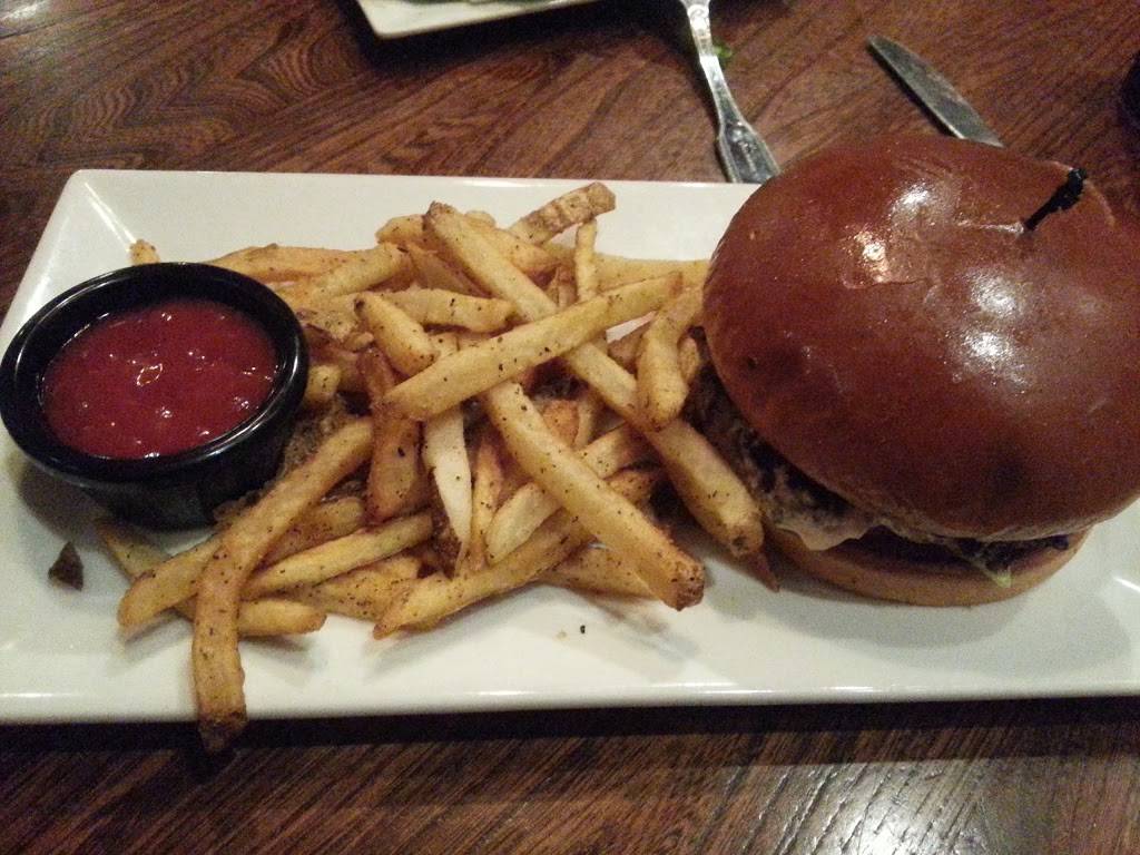 Three Figs | restaurant | 94 Mountain Rd, Suffield, CT 06078, USA | 8606687081 OR +1 860-668-7081