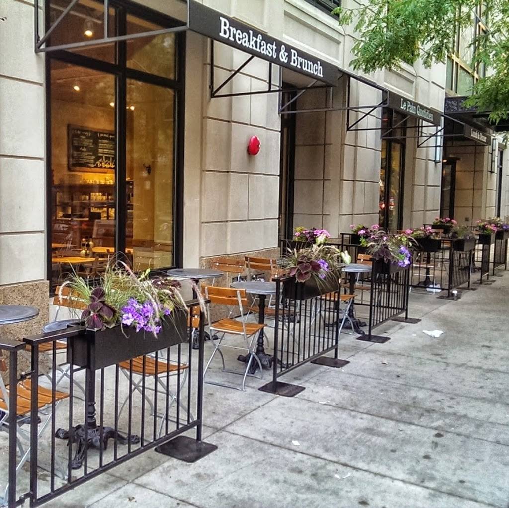 Le Pain Quotidien | restaurant | 10 E Delaware Pl, Chicago, IL 60611, USA | 3123806665 OR +1 312-380-6665