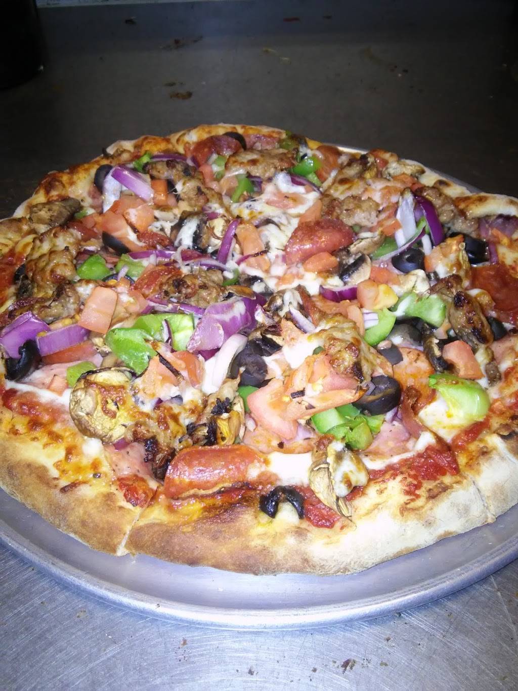 Apple Barrel Pizza | restaurant | 3600 Carson Rd, Camino, CA 95709, USA | 5306446000 OR +1 530-644-6000