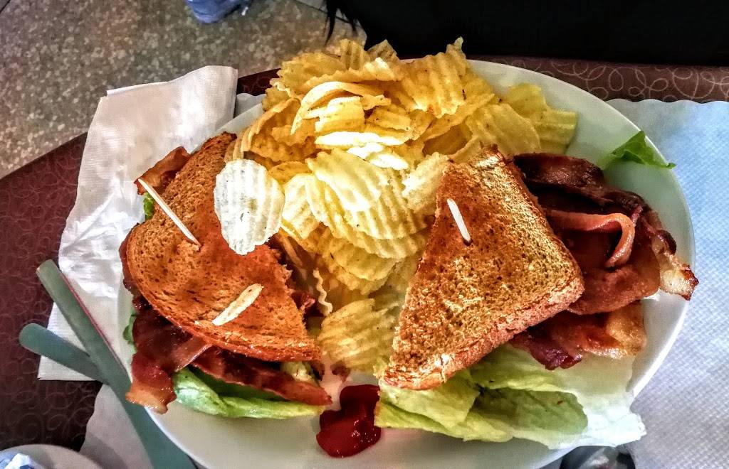 Lois the Pie Queen | restaurant | 851 60th St, Oakland, CA 94608, USA | 5106585616 OR +1 510-658-5616