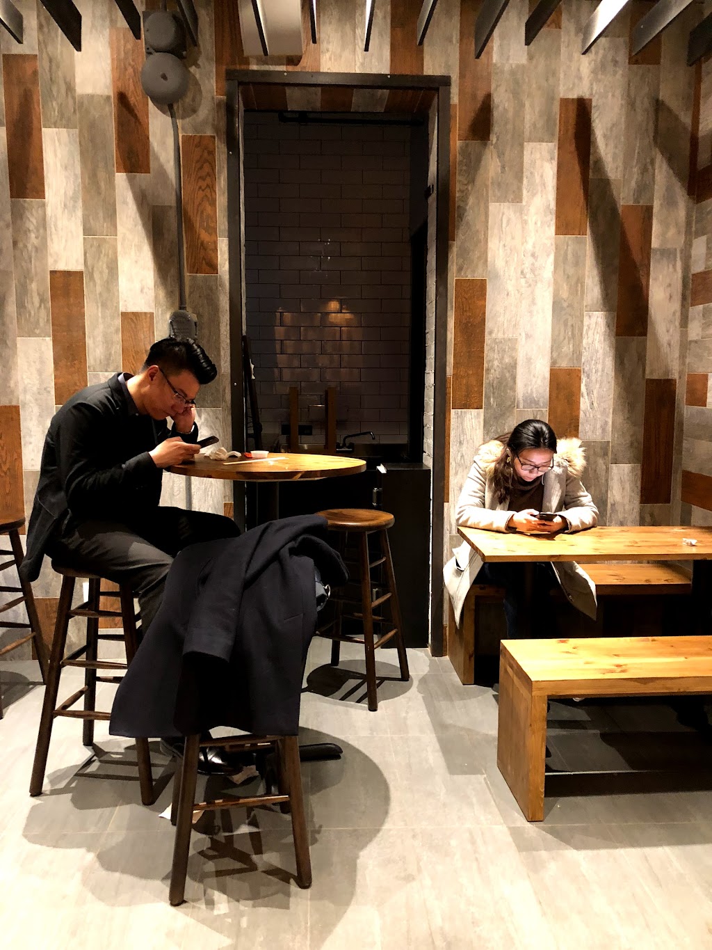 Jimmys House | restaurant | 162 E 25th St, New York, NY 10010, USA | 2127257888 OR +1 212-725-7888