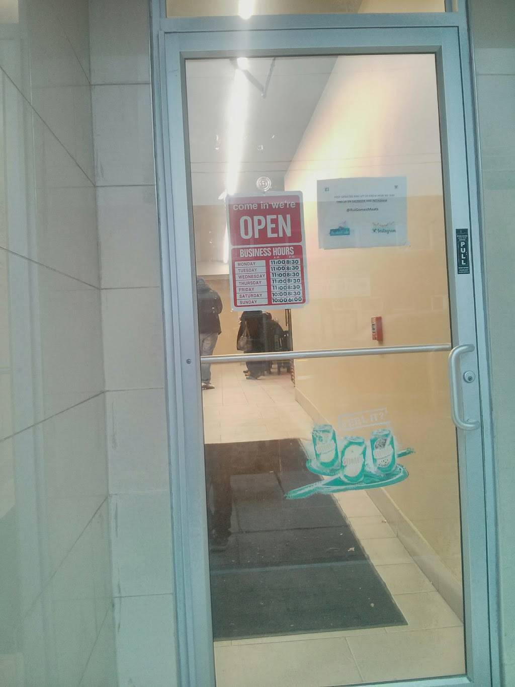 Churrasqueira BBQ & Grill Chicken | meal takeaway | 548 Rogers Rd, York, ON M6M 1B5, Canada | 4165518928 OR +1 416-551-8928