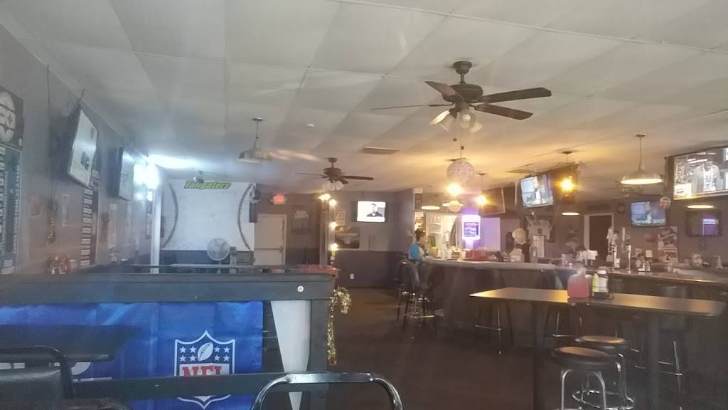 Tailgaters | restaurant | 4222 Celanese Rd, Rock Hill, SC 29732, USA | 8033248300 OR +1 803-324-8300