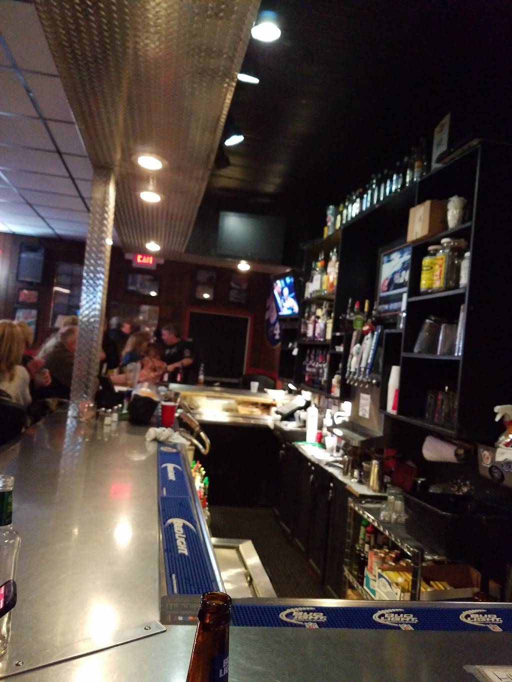 Victory Lane | cafe | 3801 Easton Blvd, Des Moines, IA 50317, USA | 5152631811 OR +1 515-263-1811