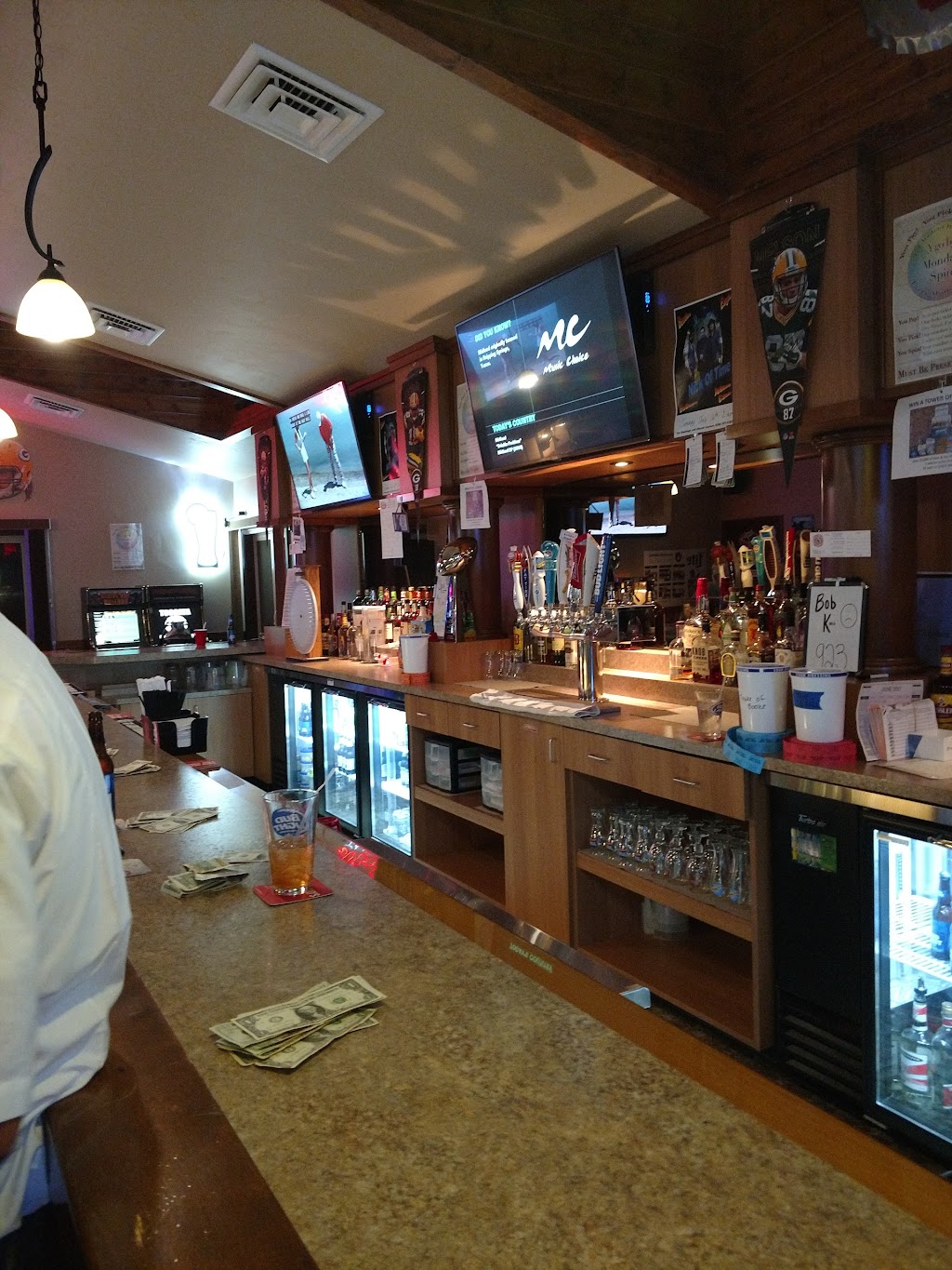 Y Go By Bar and Grill | restaurant | W4506 County Rd S, Appleton, WI 54913, USA | 9202023977 OR +1 920-202-3977