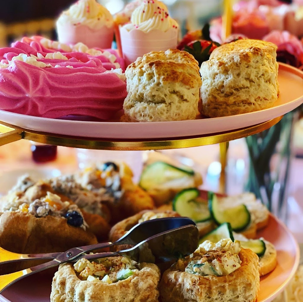 Silver Scone Tea Parties | cafe | 99 River Rd, New Ipswich, NH 03071, USA | 8016289779 OR +1 801-628-9779