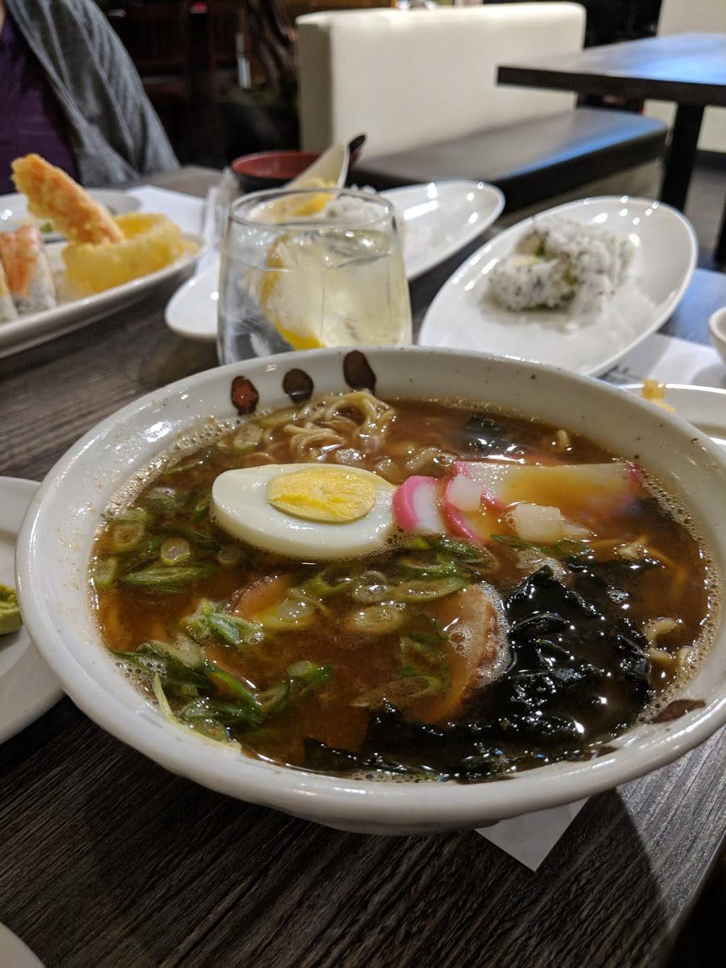 Newport Fusion Sushi | restaurant | 21135 Newport Coast Dr, Newport Beach, CA 92657, USA | 9497215884 OR +1 949-721-5884