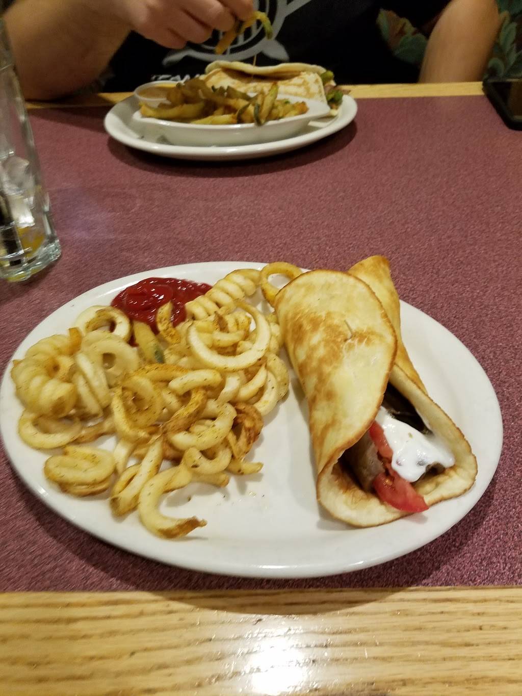 Olgas Kitchen | restaurant | 1853 E Big Beaver Rd, Troy, MI 48083, USA | 2485241500 OR +1 248-524-1500