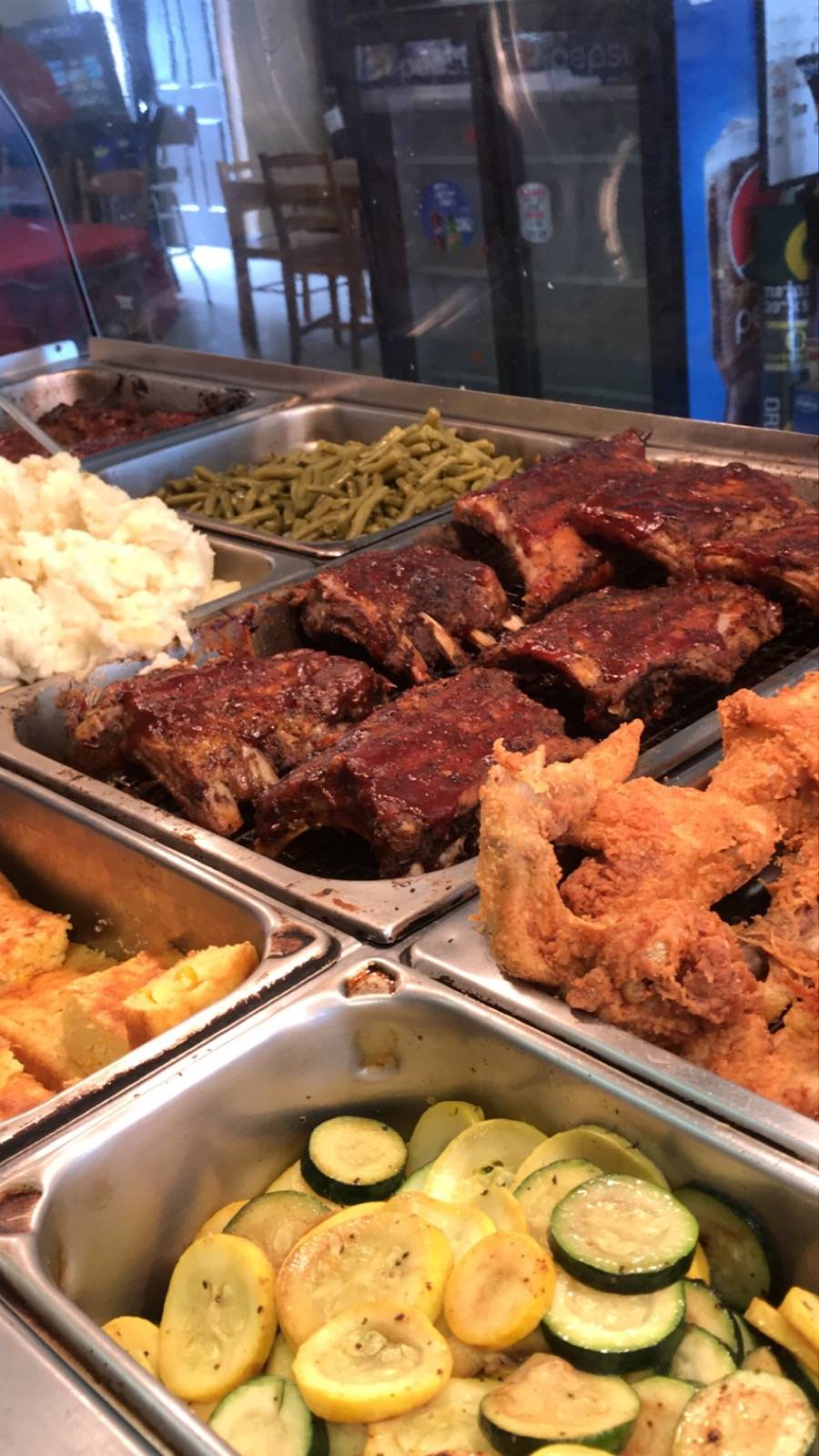 Henrys Market | restaurant | 1901 Anderson Hwy # A, Powhatan, VA 23139, USA | 8043790073 OR +1 804-379-0073