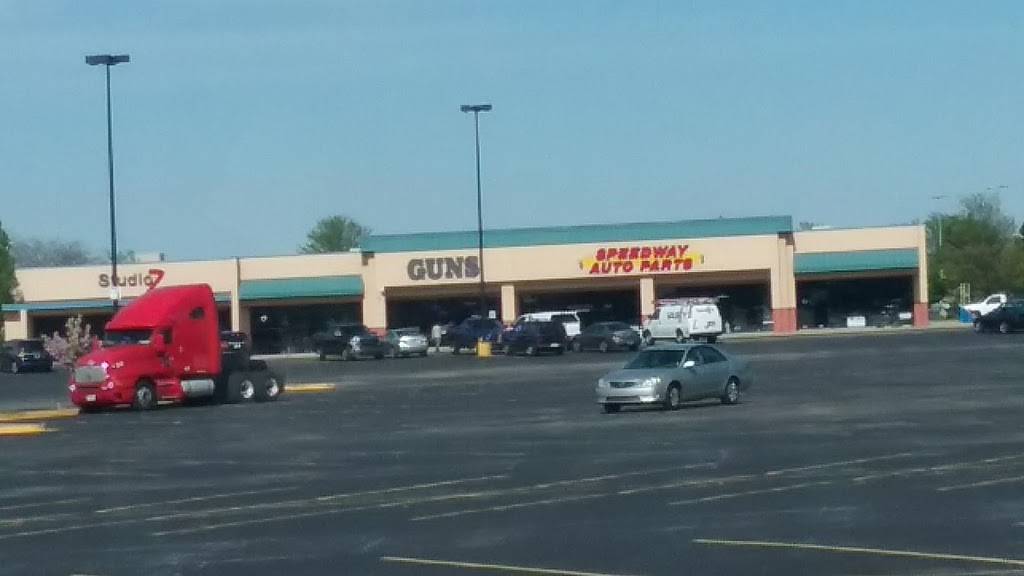 KFC | restaurant | 2493 E Main St, Plainfield, IN 46168, USA | 3178398268 OR +1 317-839-8268