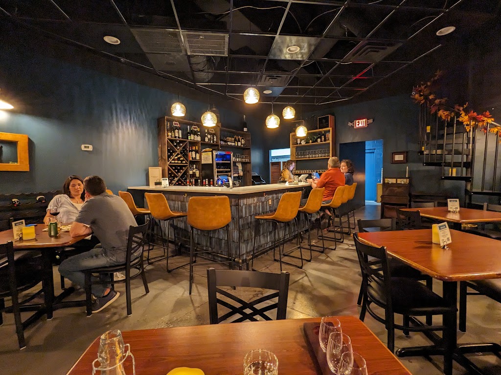Sparrow Wine Bar | restaurant | 141 West End Ave, Farragut, TN 37934, USA | 8653921199 OR +1 865-392-1199