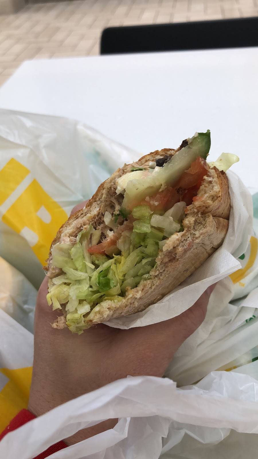 Subway | restaurant | 1961 Chain Bridge Rd, McLean, VA 22102, USA | 7037900201 OR +1 703-790-0201