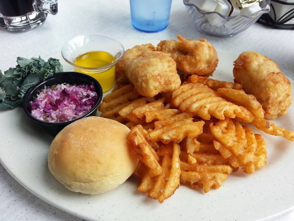 Wendts On the Lake | restaurant | N9699 Lake Shore Dr, Van Dyne, WI 54979, USA | 9206885231 OR +1 920-688-5231