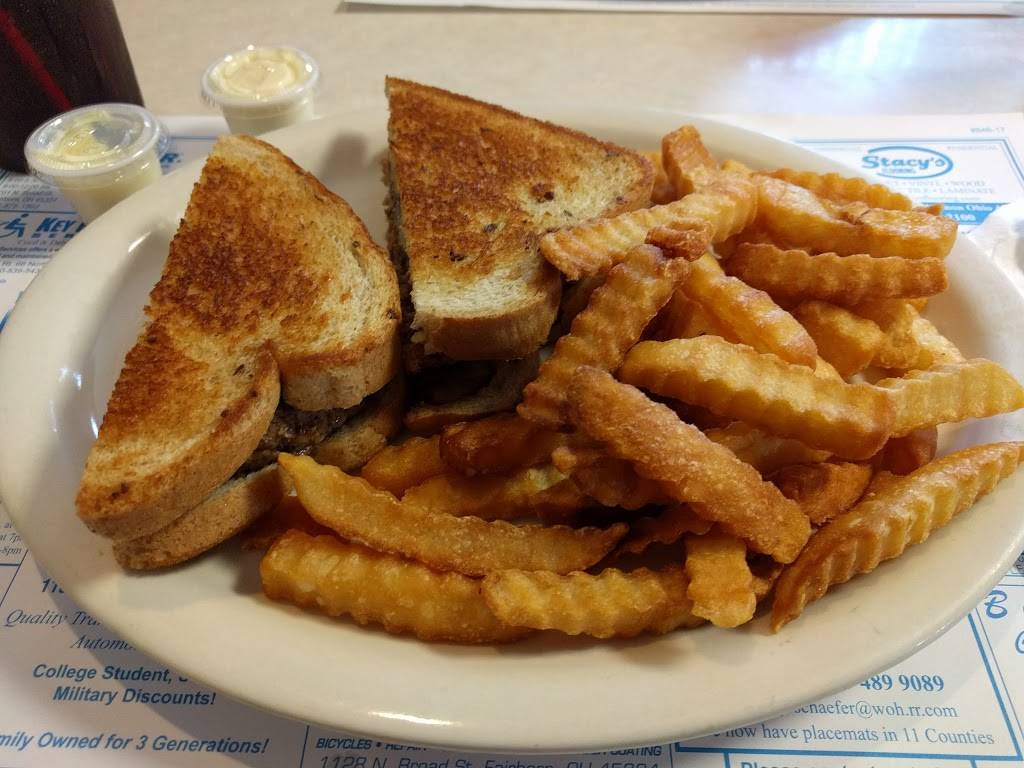 Fairborn Family Diner & Restaurant | restaurant | 419 N Broad St, Fairborn, OH 45324, USA | 9378799454 OR +1 937-879-9454