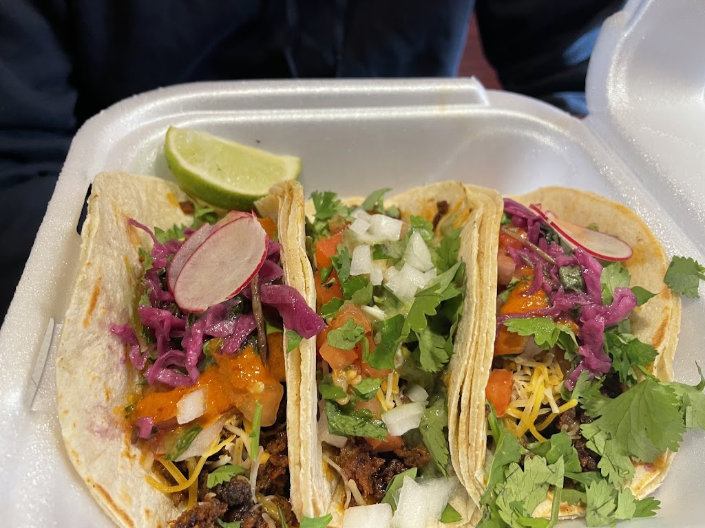 Baby Loves Tacos Thunderdome | restaurant | Oxford Building, 116 Meyran Ave, Pittsburgh, PA 15213, USA | 4122510787 OR +1 412-251-0787