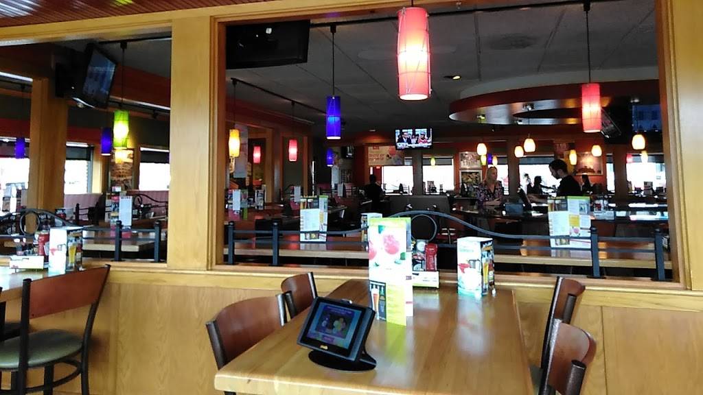 Applebees Grill + Bar | restaurant | 311 Plymouth Ave, Fall River, MA 02721, USA | 5086751110 OR +1 508-675-1110