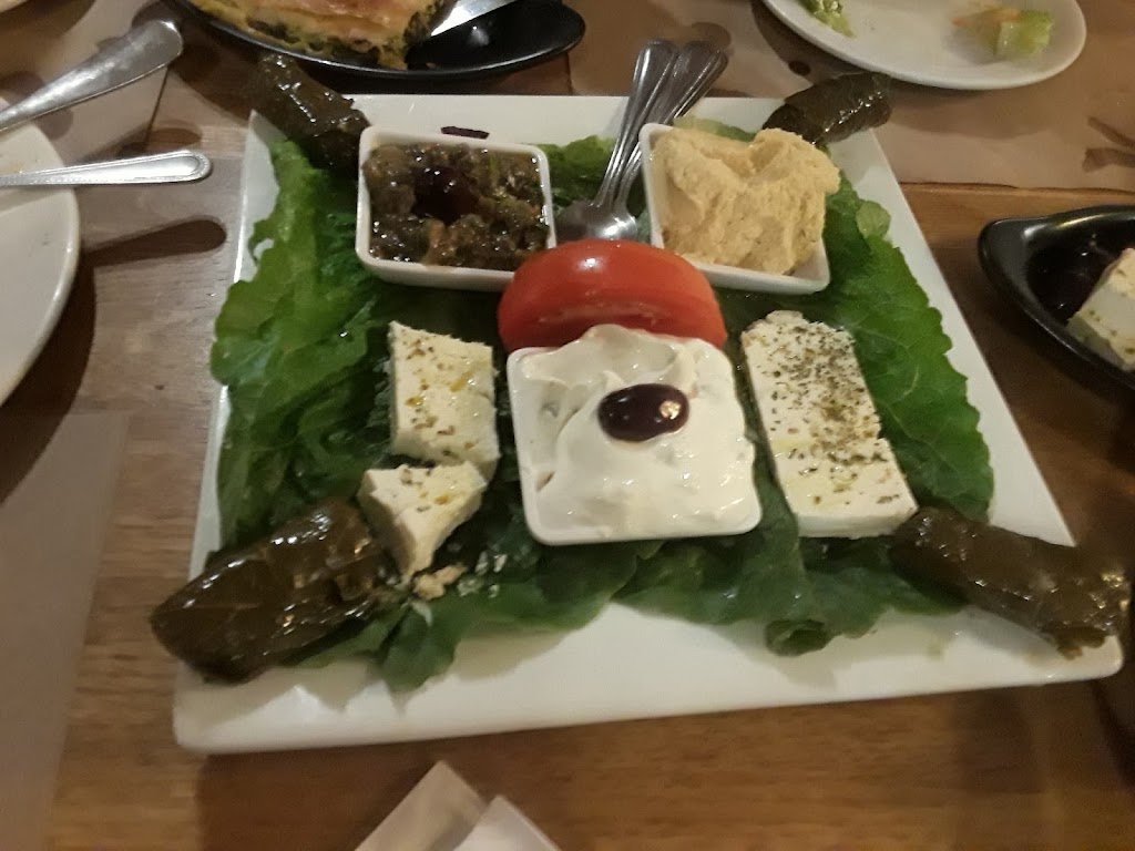 Marias Greek Restaurant | restaurant | 2359 Coral Way, Miami, FL 33145, USA | 3058560938 OR +1 305-856-0938