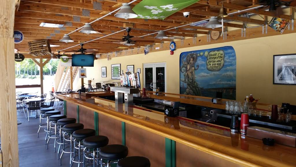 Overseas Pub and Grill | restaurant | 3574 Overseas Hwy, Marathon, FL 33050, USA | 3052904666 OR +1 305-290-4666
