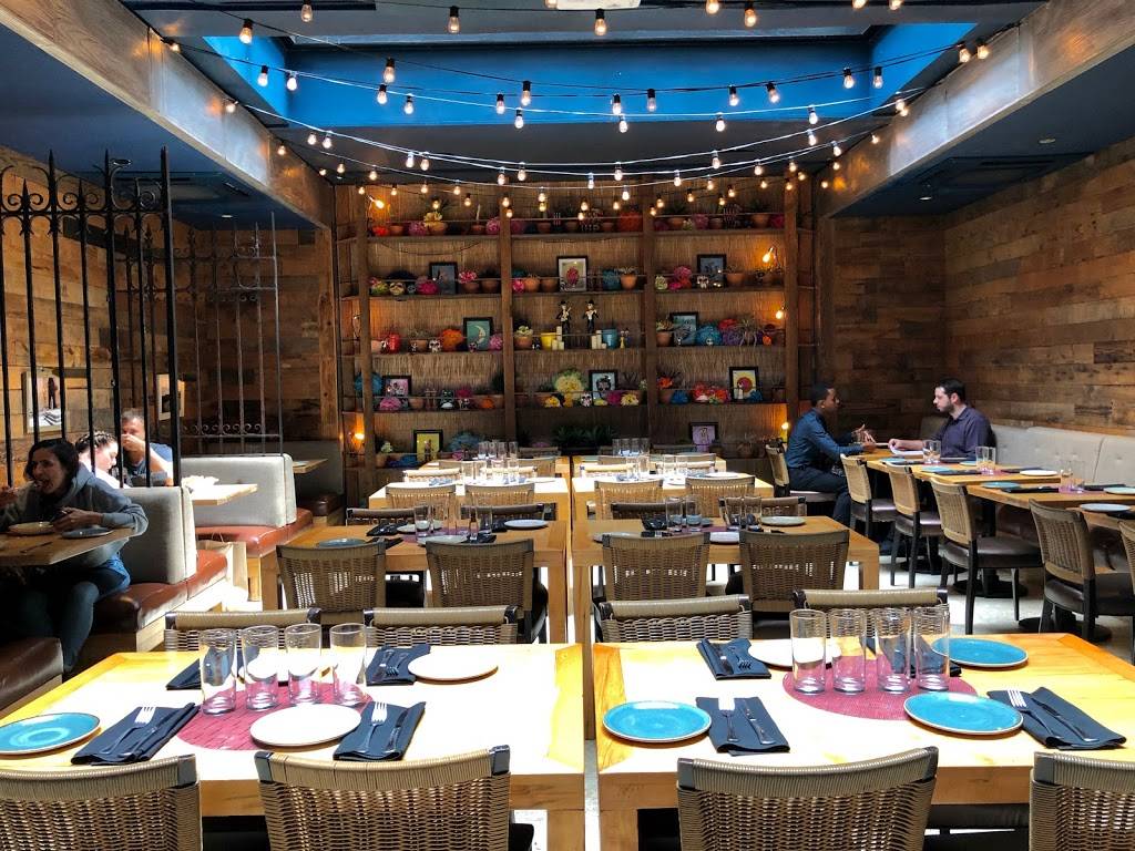 Dos Caminos | restaurant | 475 W Broadway, New York, NY 10012, USA | 2122774300 OR +1 212-277-4300