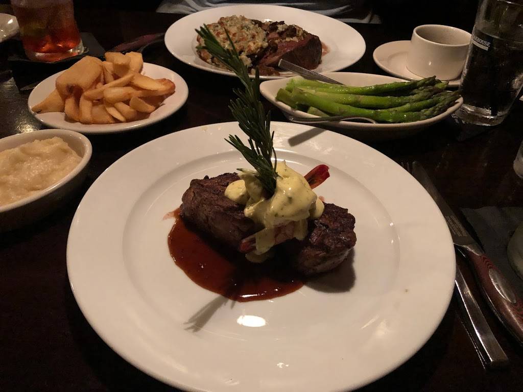 Okeechobee Steak House | restaurant | 2854 Okeechobee Blvd, West Palm Beach, FL 33409, USA | 5616835151 OR +1 561-683-5151