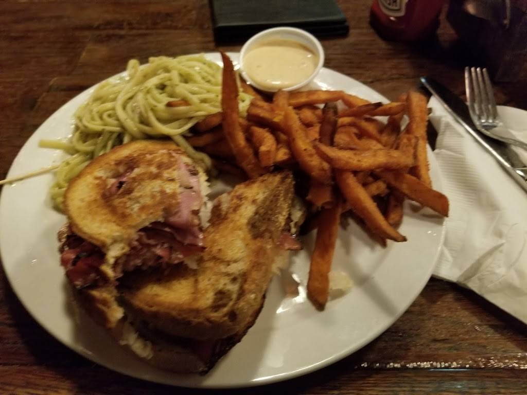 Olde Stone Brewing Company | restaurant | 380 George St N, Peterborough, ON K9H 3R3, Canada | 7057450495 OR +1 705-745-0495