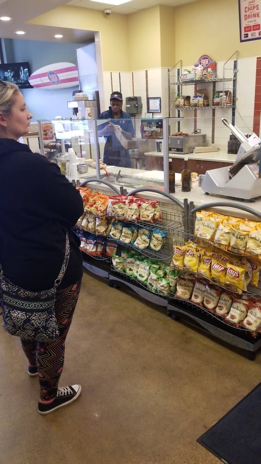 Jersey Mikes Subs | meal takeaway | 711 Roosevelt Rd, Glen Ellyn, IL 60137, USA | 6307939610 OR +1 630-793-9610