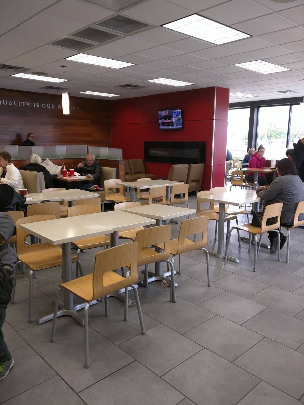 Wendys | restaurant | 620 West St, Brantford, ON N3R 6M7, Canada | 5197562414 OR +1 519-756-2414