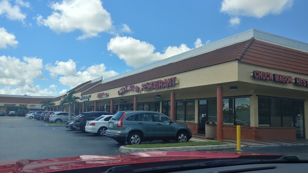 Chuck Wagon Restaurant | restaurant | 11230 SW 137th Ave, Miami, FL 33186, USA | 3053861555 OR +1 305-386-1555